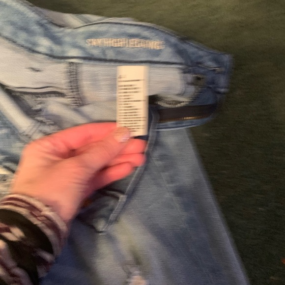 American eagle high waisted jeans - Picture 3 of 4